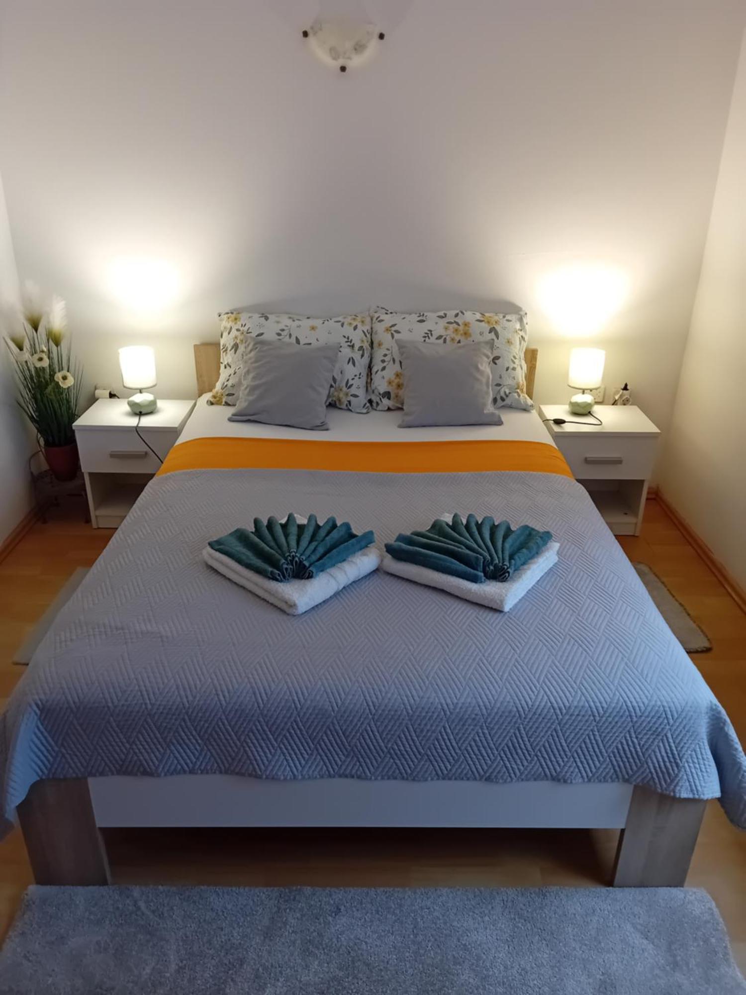 Apartman Nada Крапина Экстерьер фото